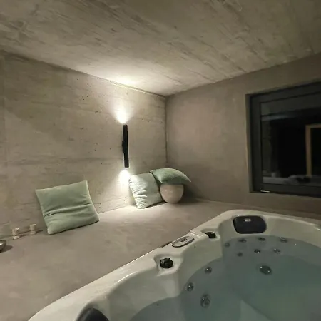 Terra Villa *